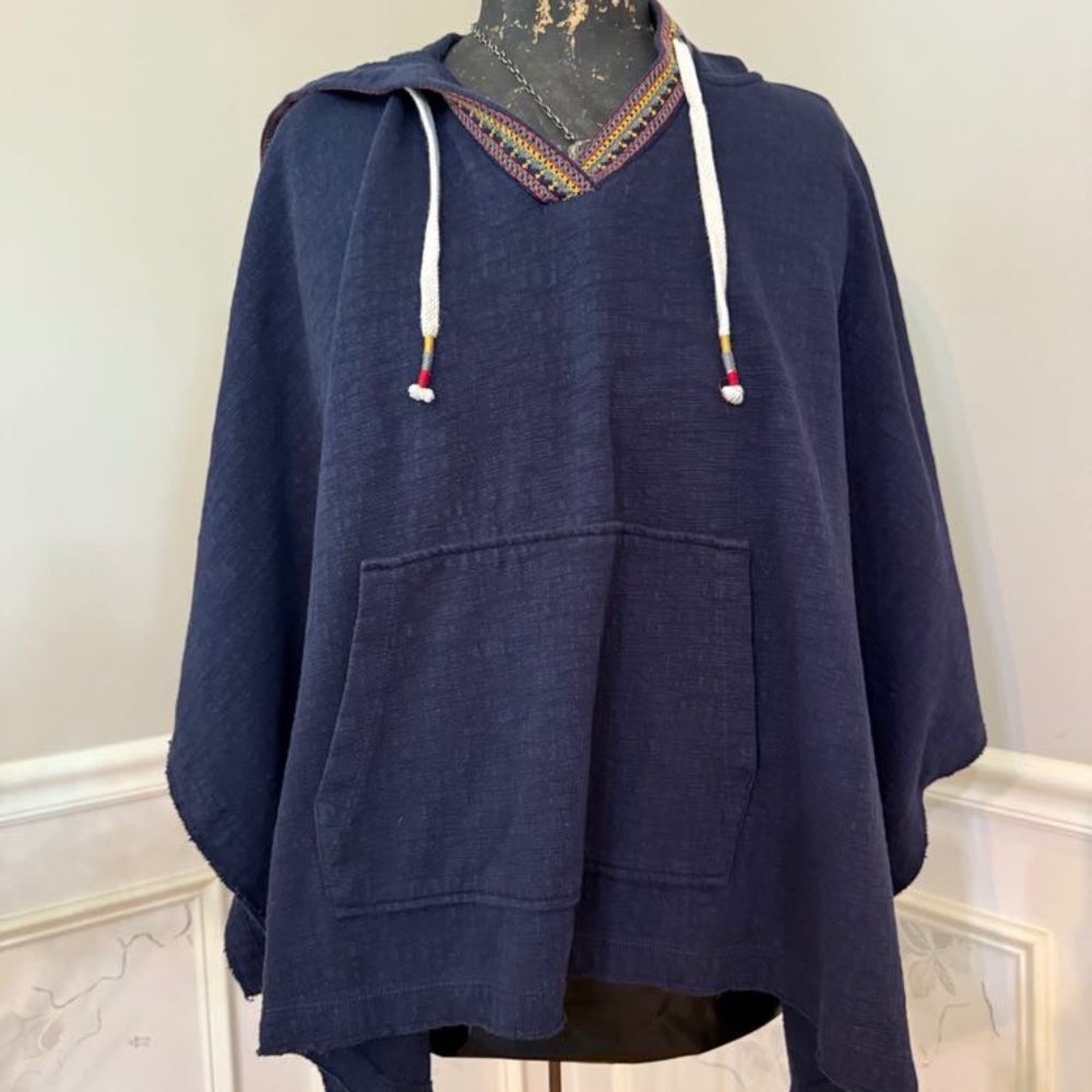 Navy Blue Carbon2Cobalt Poncho  S/M